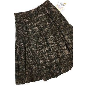 NWT!! LULAROE MADISON SKIRT XS